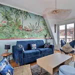 Studio Neuf, Calme, Lumineux, 8E Etage