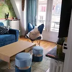 Studio Neuf, Calme, Lumineux, 8E Etage