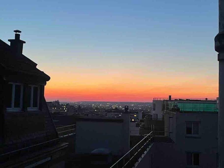 Neuf, Calme, Lumineux, 8e Etage Appartement Parijs